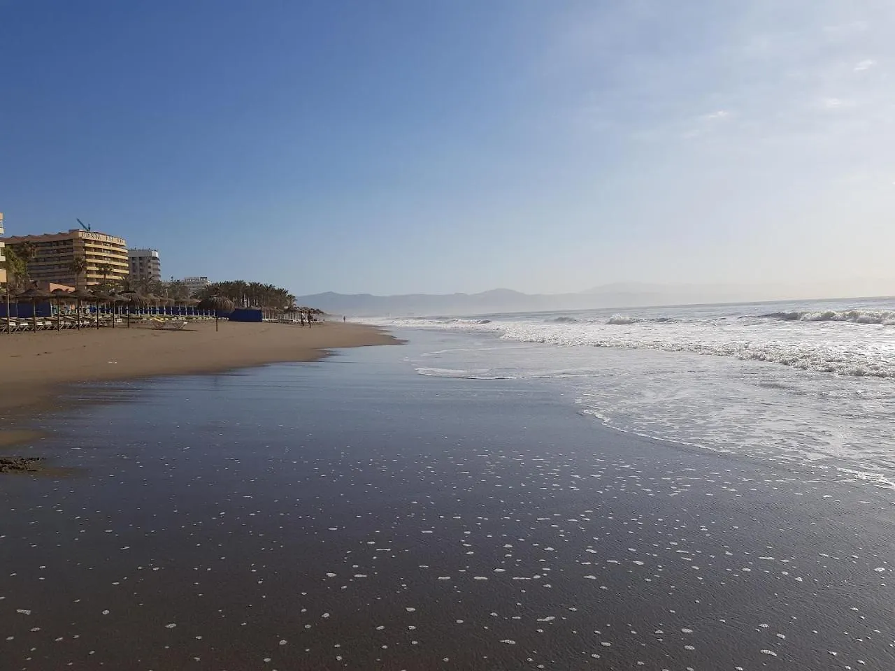 Lujoso Duplex En La Playa Con Vistas Al Mar location